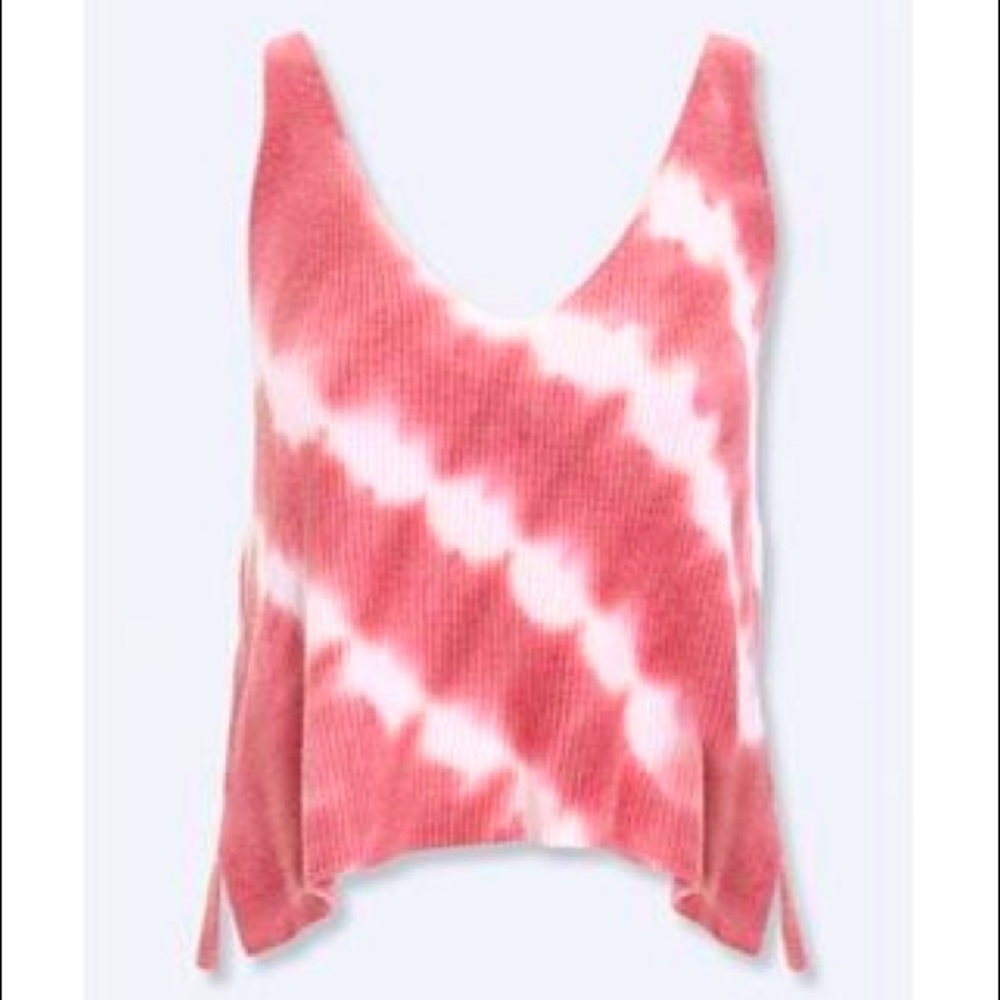 NWT Rose and White Tie Dye Cropped Sweater Tank